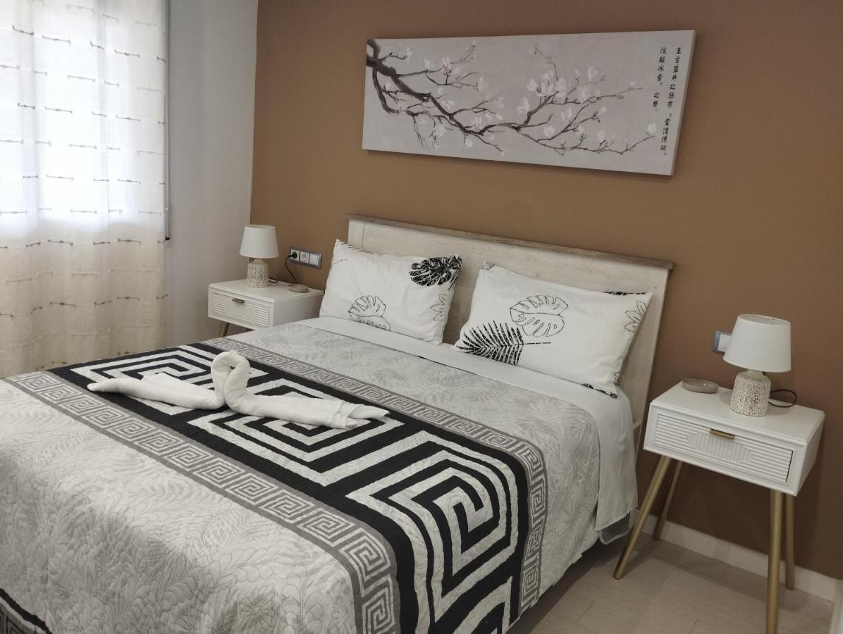 Atico Frente Al Mar Con Parking Para 5 Personas Calafell Exterior foto