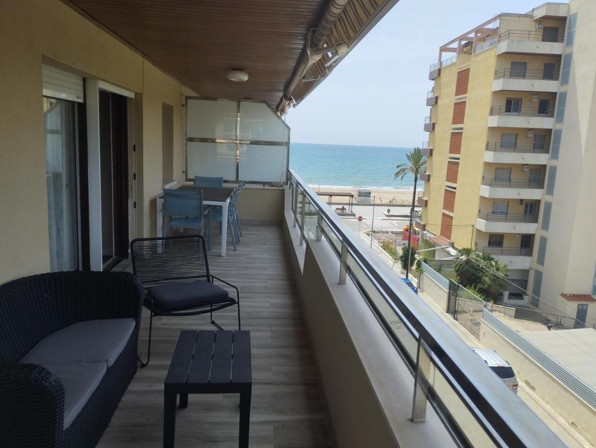 Atico Frente Al Mar Con Parking Para 5 Personas Calafell Exterior foto