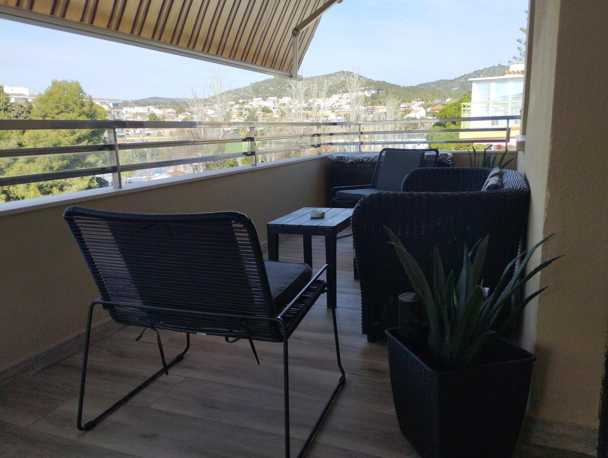 Atico Frente Al Mar Con Parking Para 5 Personas Calafell Exterior foto